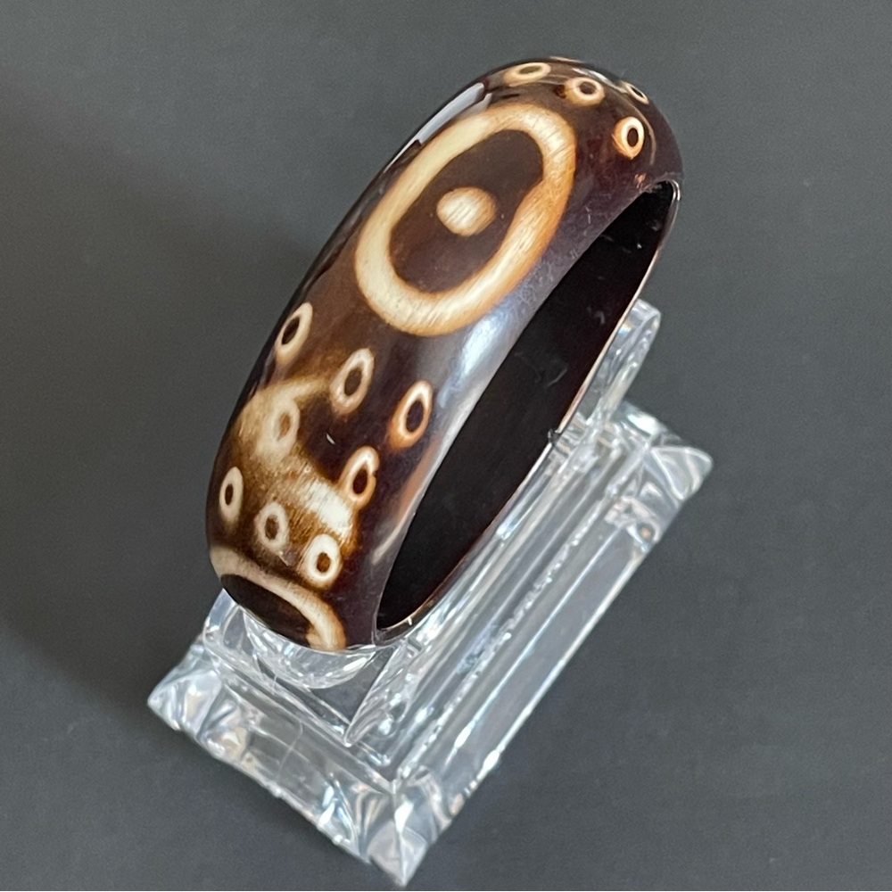 Brown And Tan Patterned Bangle. - image 1